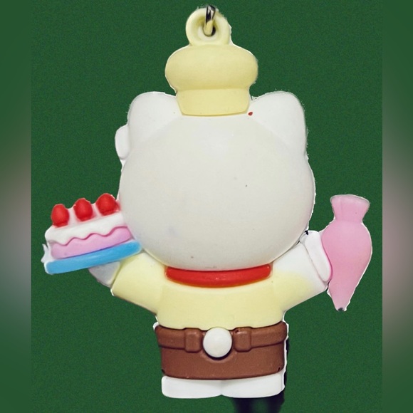 Hello Kitty Keychain Silicone New - Picture 4 of 5